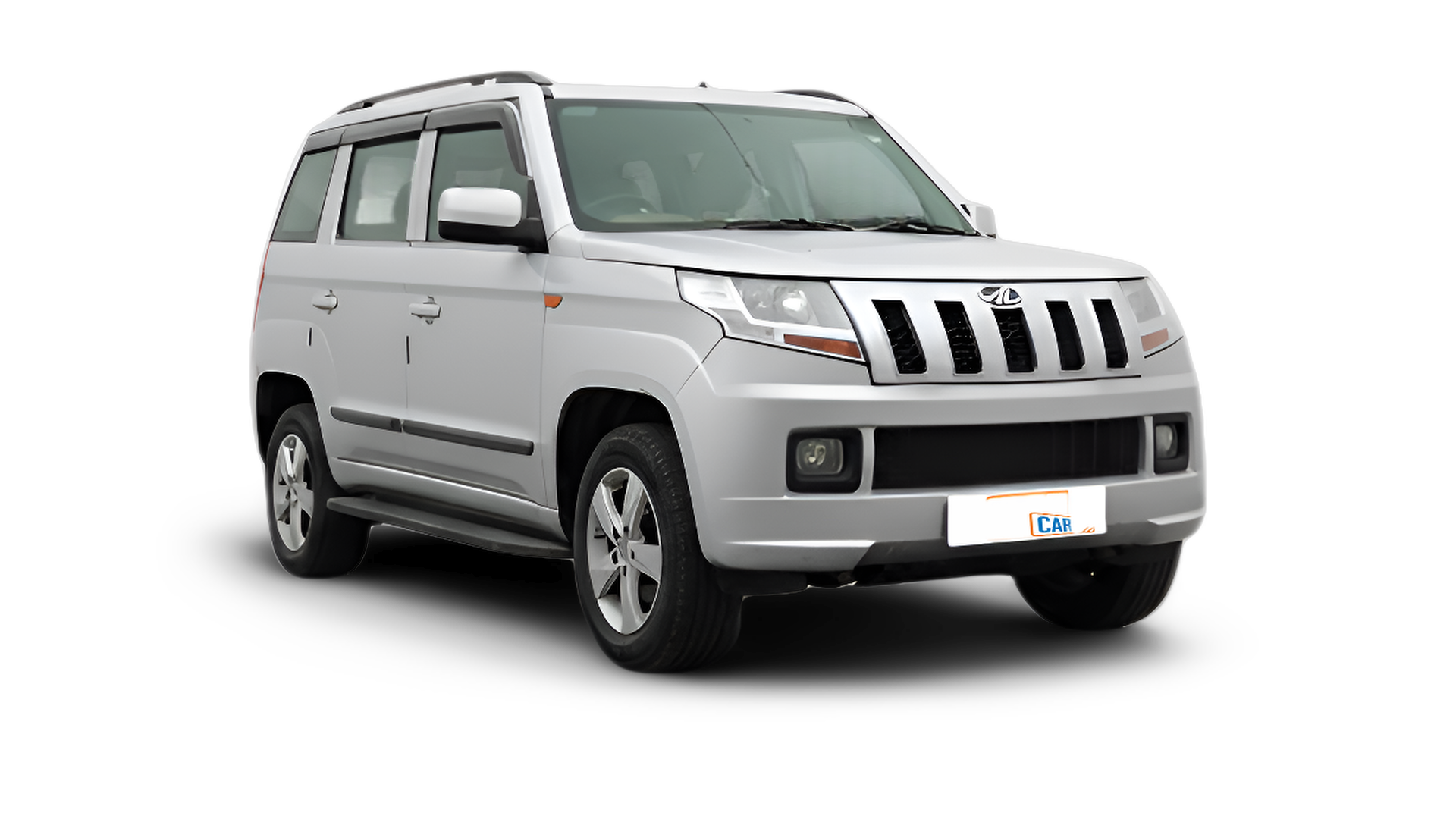 Mahindra TUV300-img